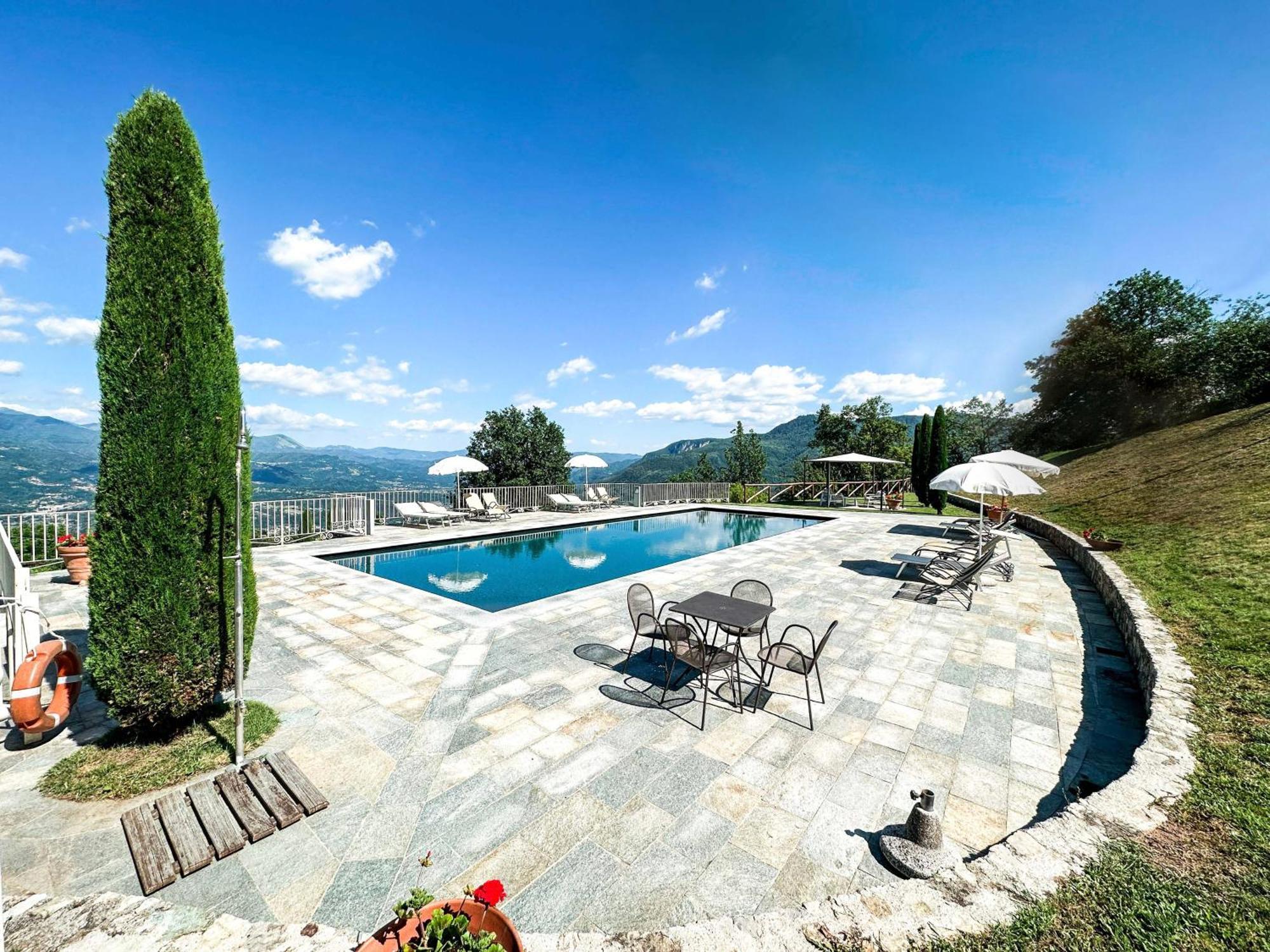 Casa Vacanza La Pozza Molazzana ภายนอก รูปภาพ